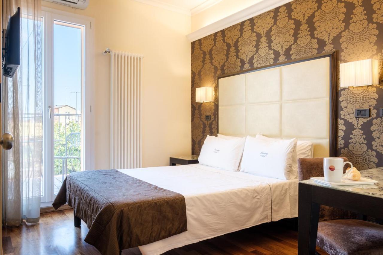 Hotel Touring Болонья Екстер'єр фото